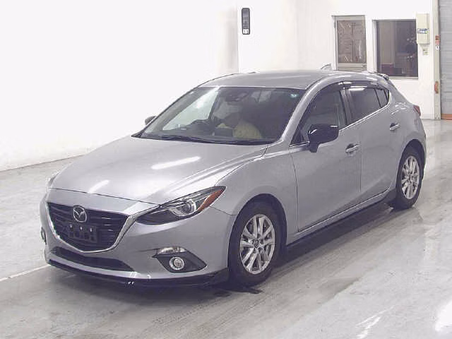 MAZDA AXELA