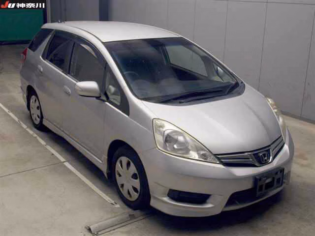 HONDA FIT SHUTTLE