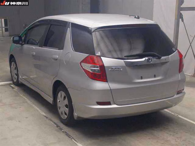 HONDA FIT SHUTTLE