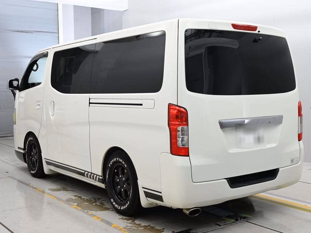 NISSAN NV350 CARAVAN