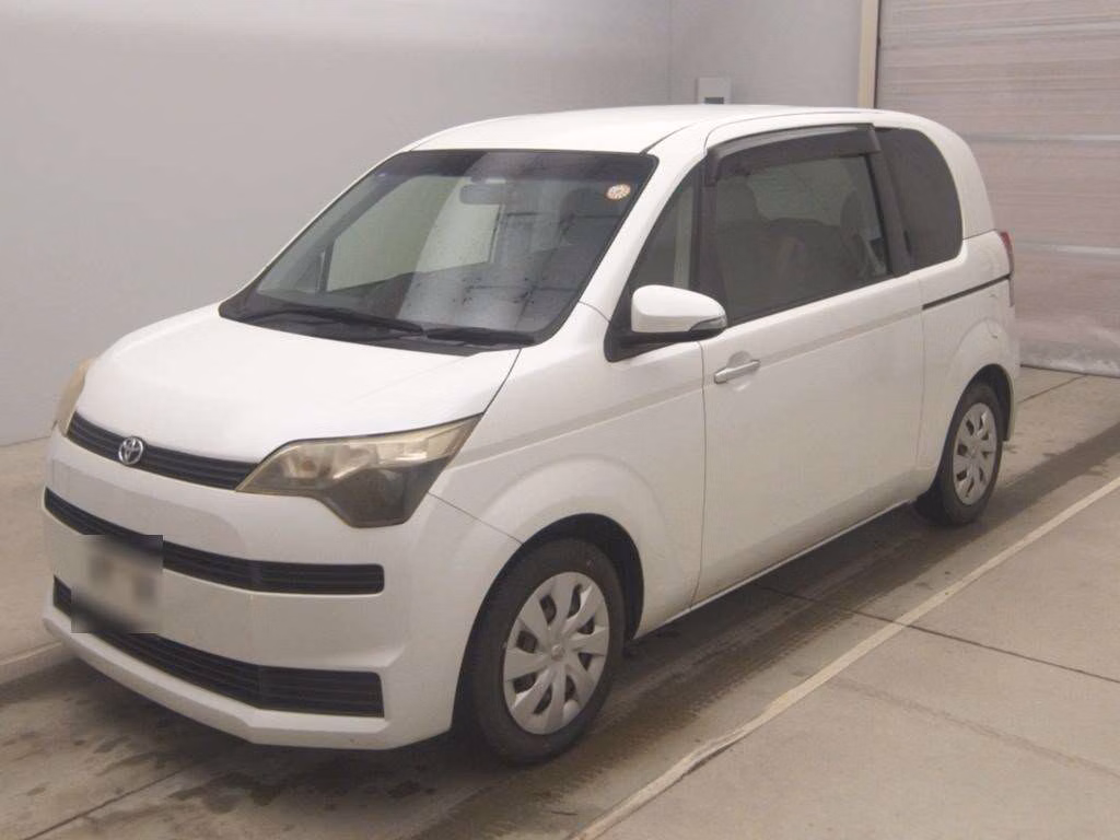 TOYOTA SPADE