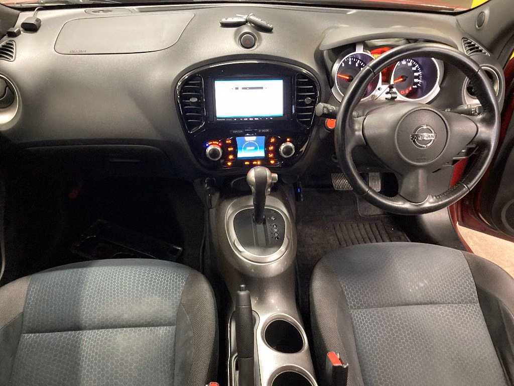 NISSAN JUKE