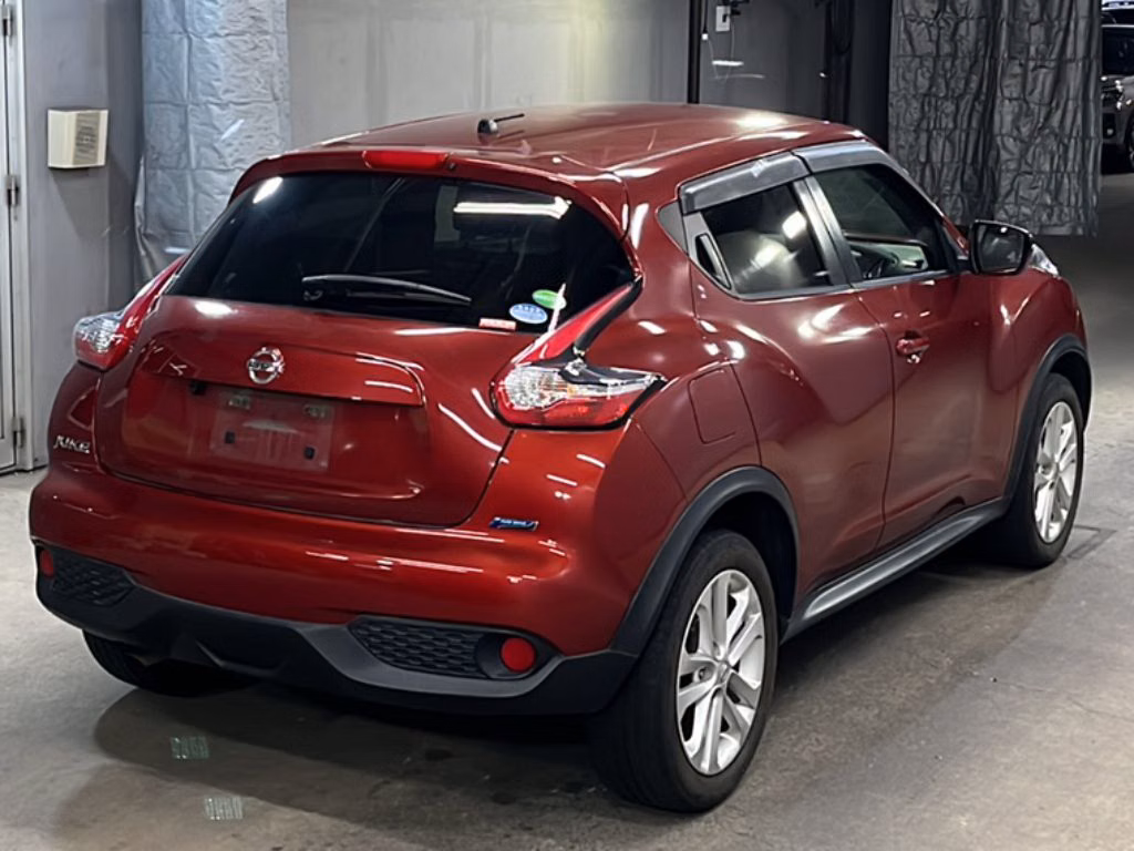 NISSAN JUKE