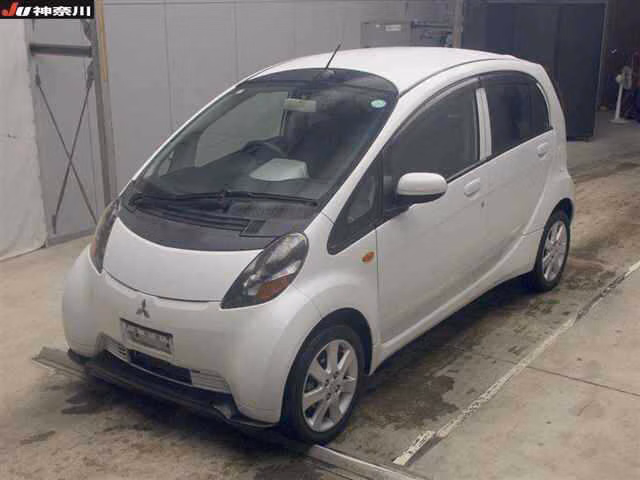 MITSUBISHI I