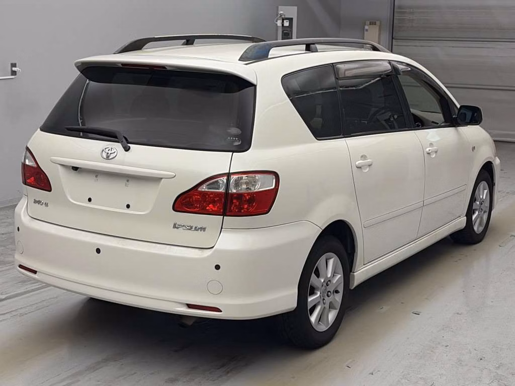 Toyota Ipsum