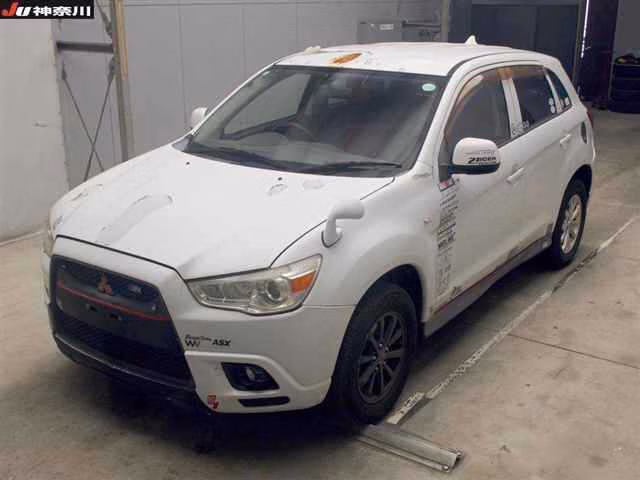 MITSUBISHI RVR