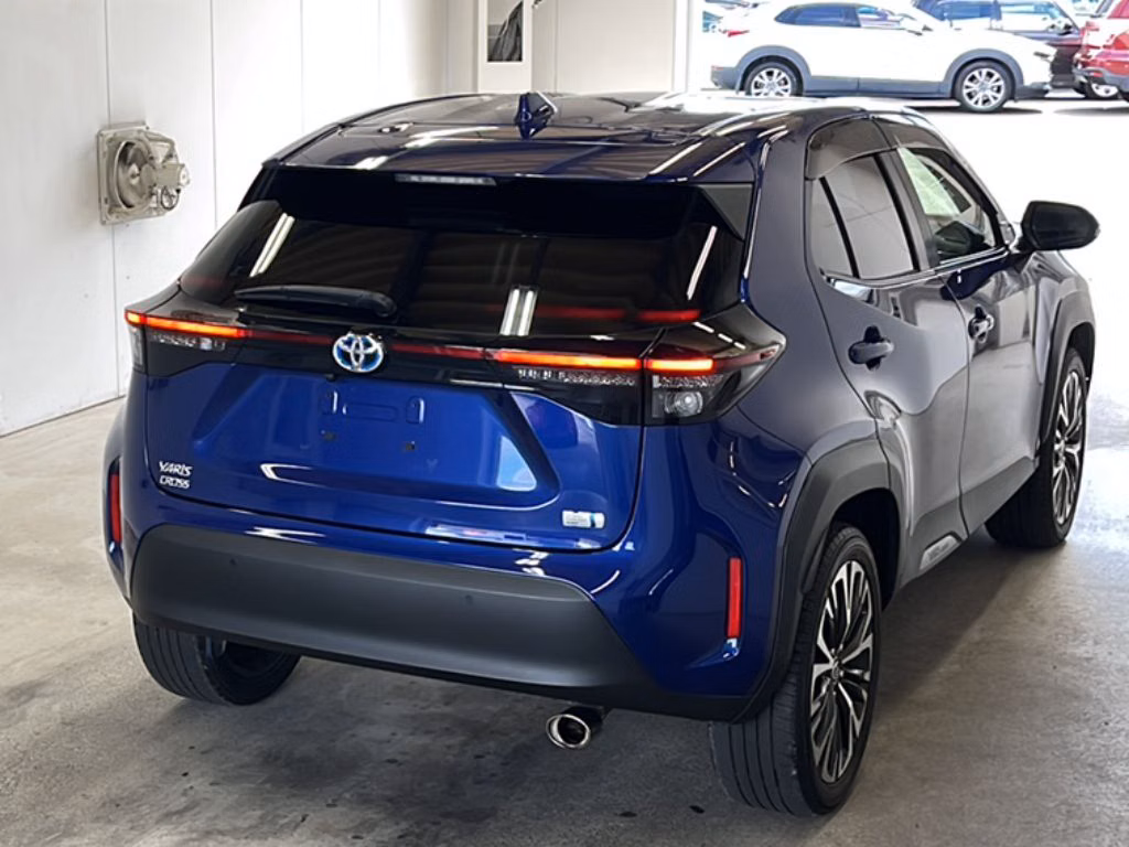 TOYOTA YARIS CROSS