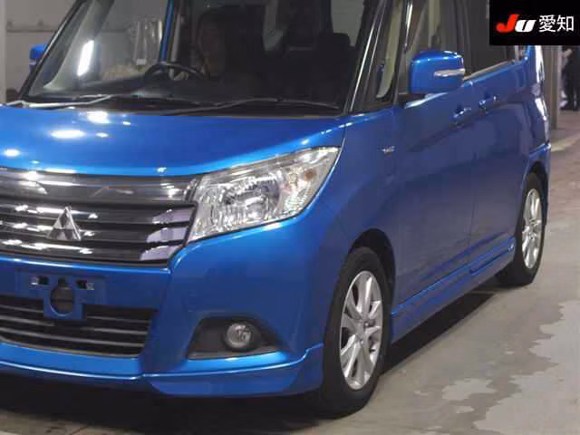 Mitsubishi Delica D:2