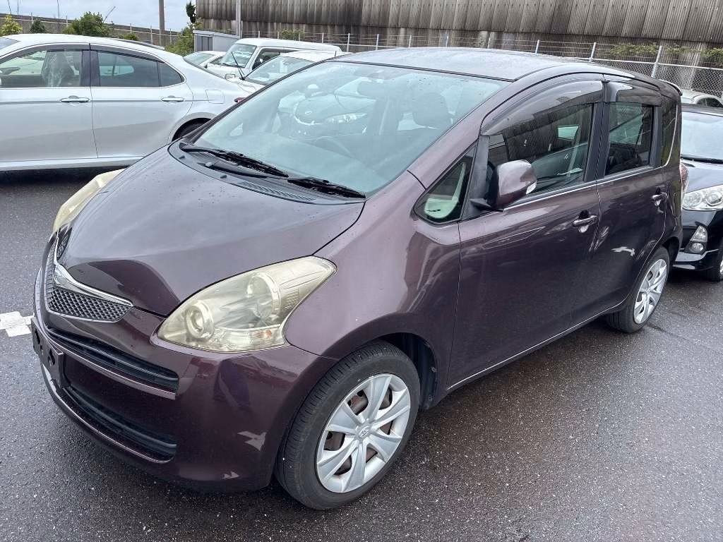 TOYOTA RACTIS