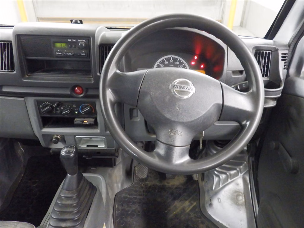 Nissan NV100 Clipper