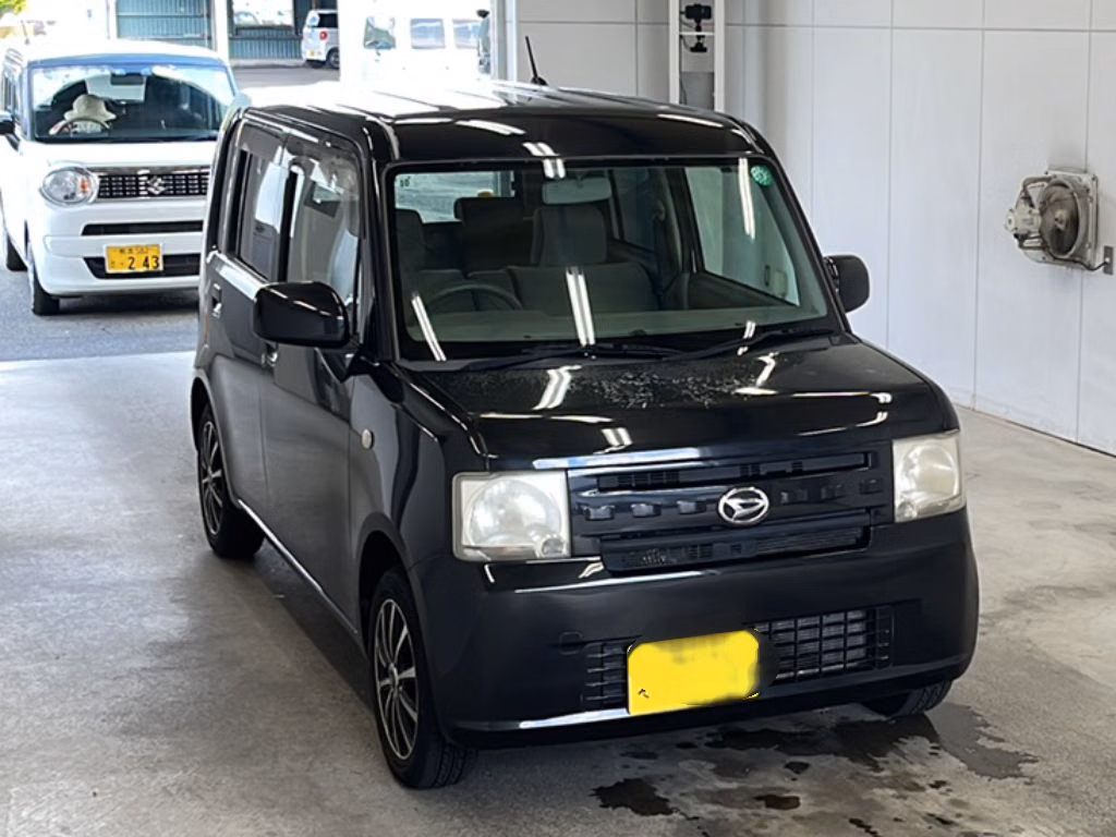 Daihatsu Move Conte