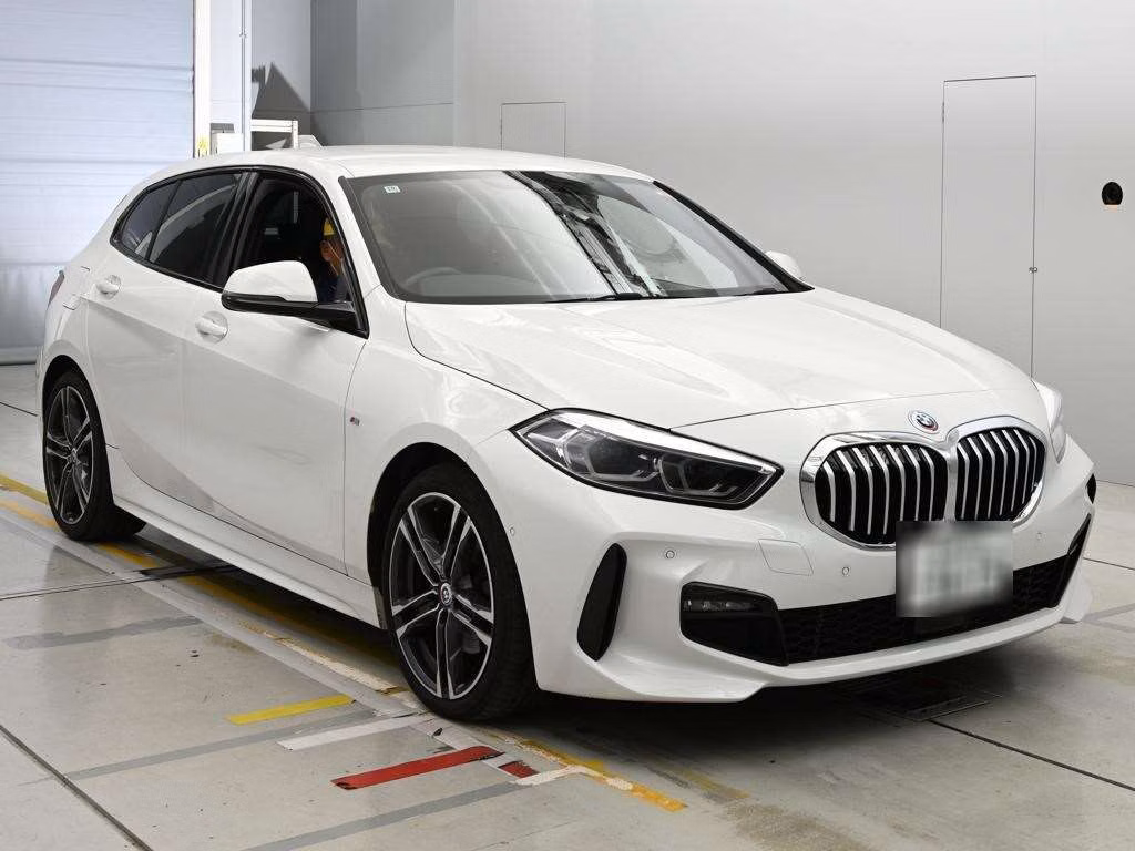 BMW 1-SERIES