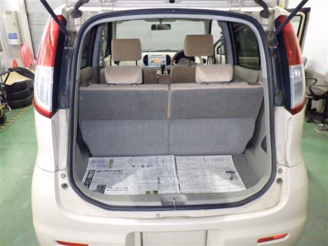 NISSAN MOCO