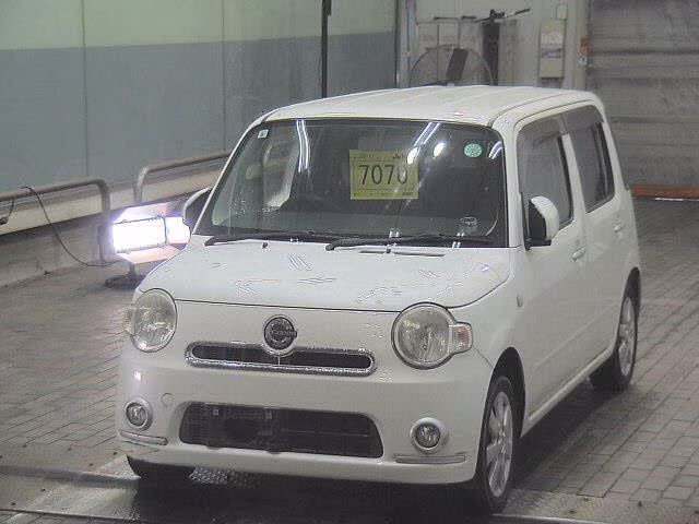DAIHATSU MIRA COCOA