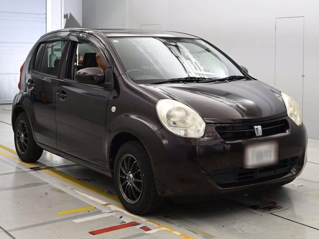 TOYOTA PASSO