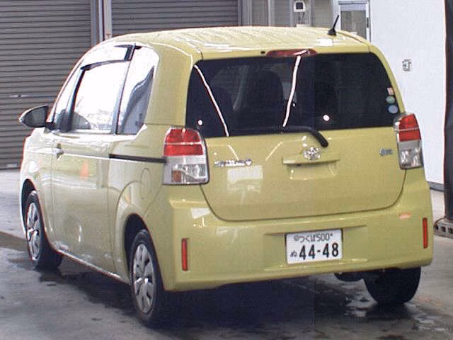 TOYOTA SPADE