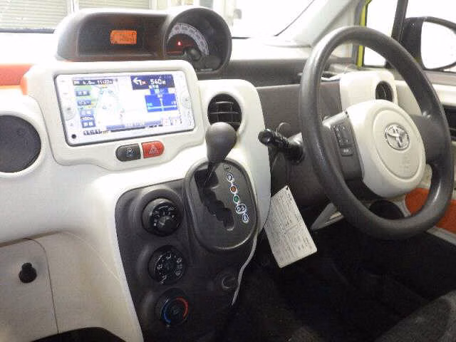 TOYOTA SPADE