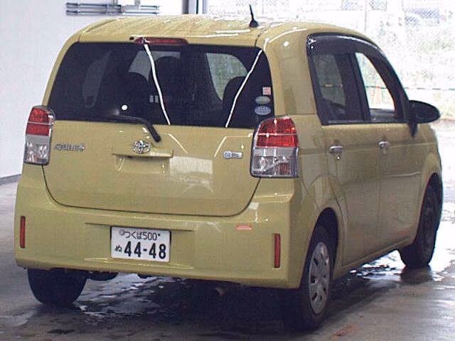 TOYOTA SPADE