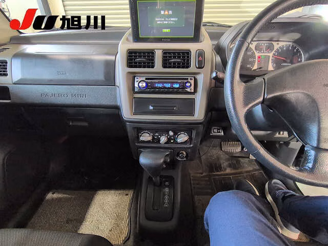 Mitsubishi Pajero Mini