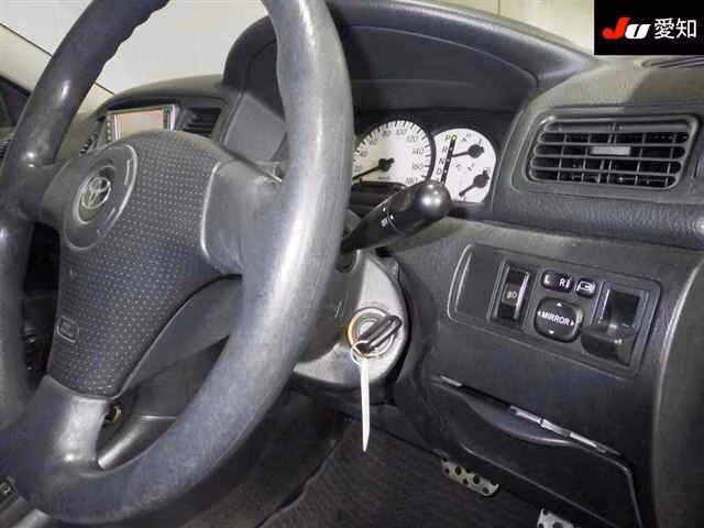 Toyota Corolla Runx