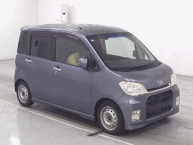 DAIHATSU TANTO EXE