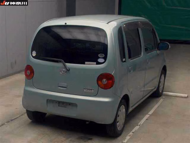 DAIHATSU MOVE LATTE