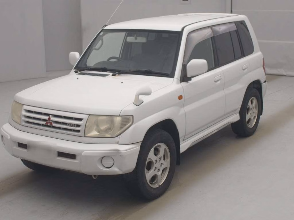MITSUBISHI PAJERO IO