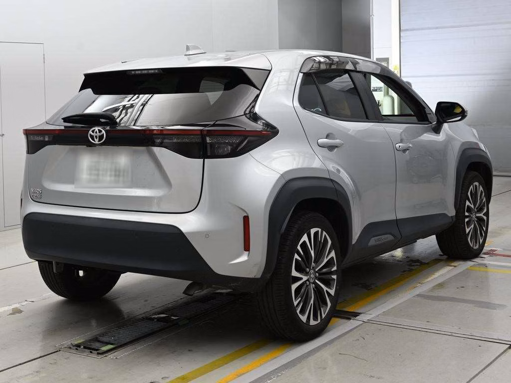 TOYOTA YARIS CROSS