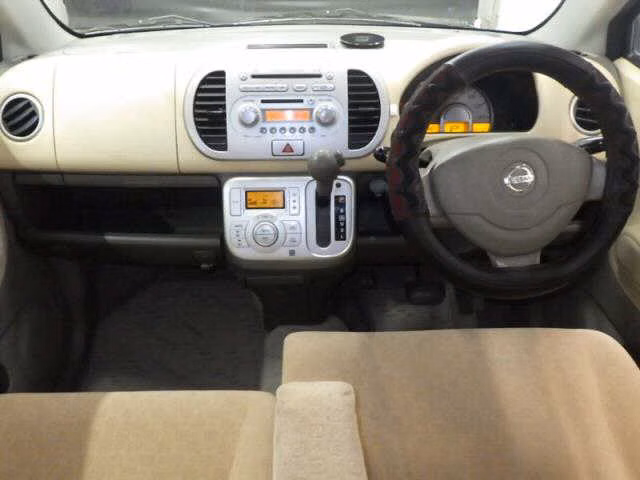 NISSAN MOCO