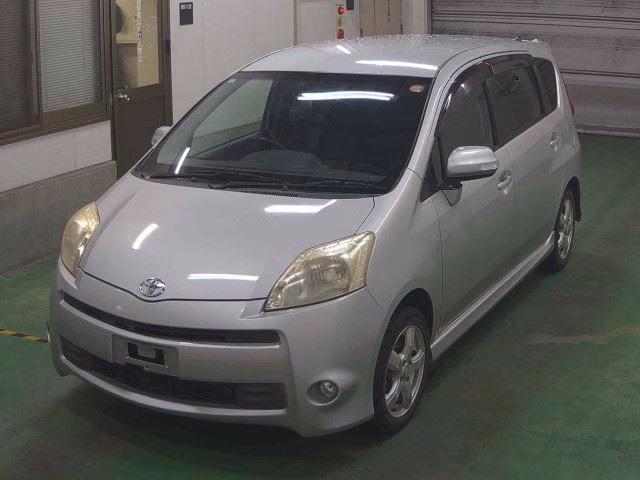 Toyota Passo Sette