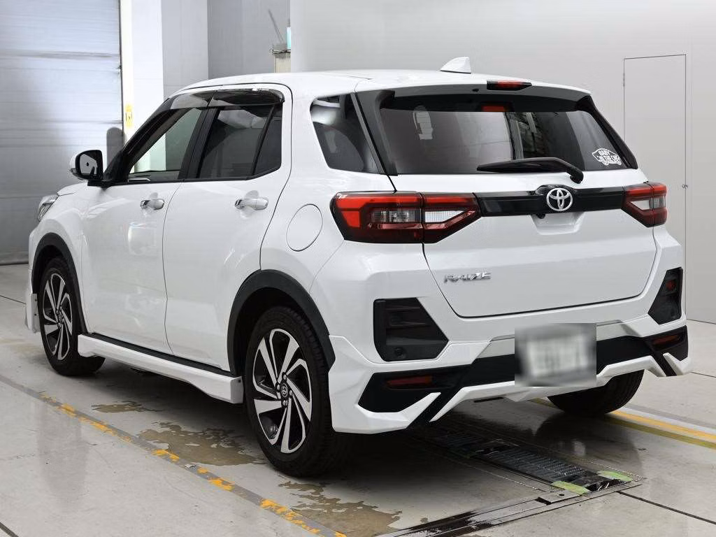 TOYOTA RAIZE