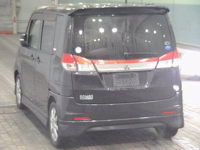 Mitsubishi Delica D:2
