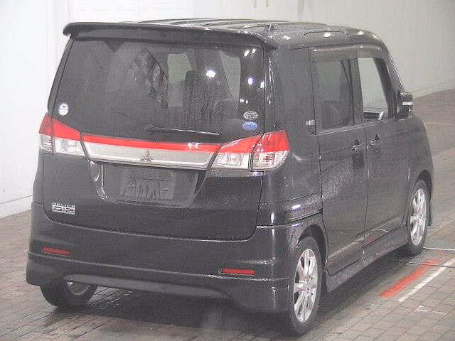 Mitsubishi Delica D:2