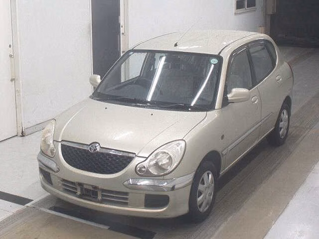 TOYOTA DUET