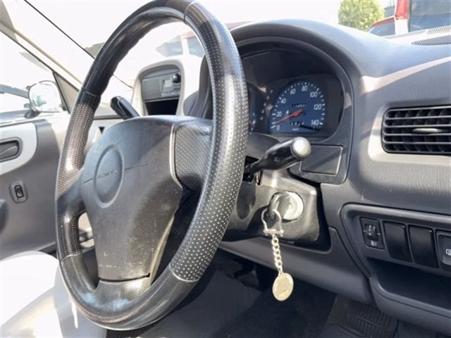 Subaru Pleo