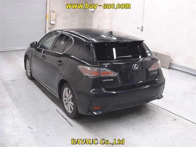 LEXUS CT200H