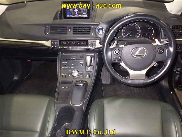 LEXUS CT200H