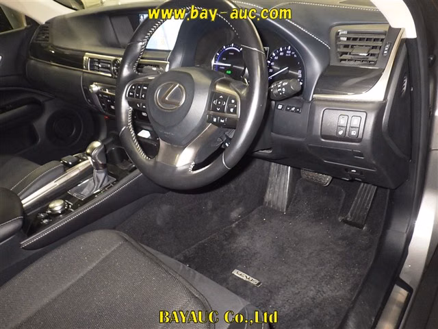 Lexus GS300h