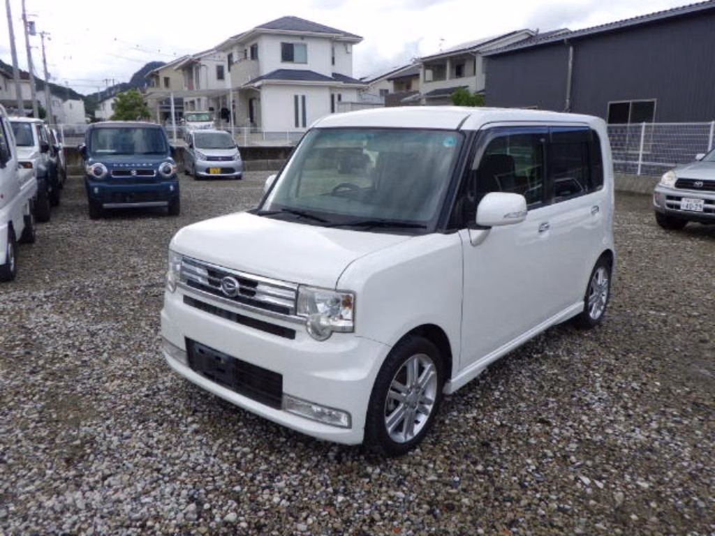 Daihatsu Move Conte