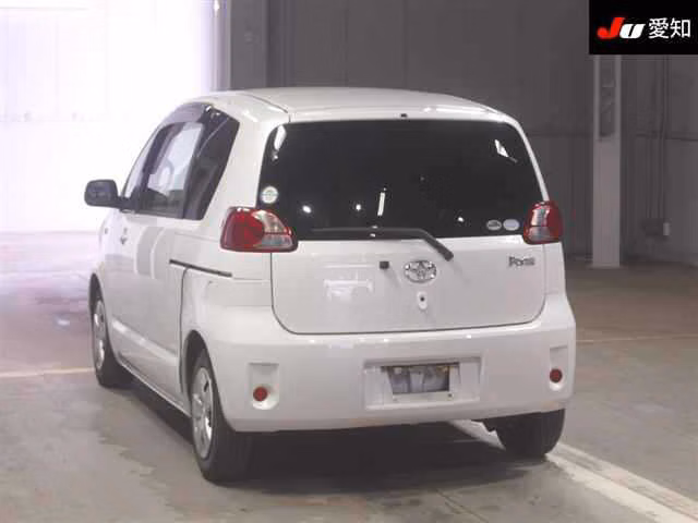 TOYOTA PORTE