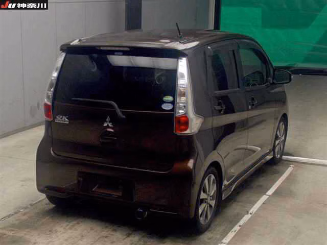 MITSUBISHI EK CUSTOM