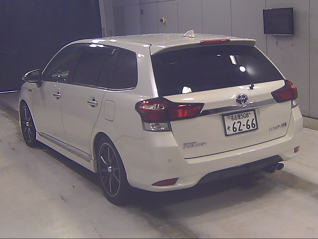 TOYOTA COROLLA FIELDER
