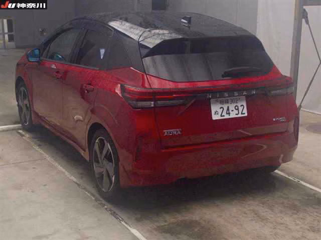 Nissan Aura