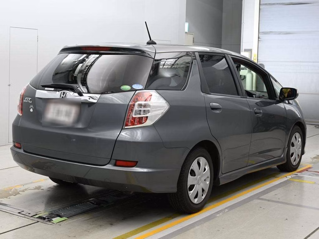 HONDA FIT SHUTTLE