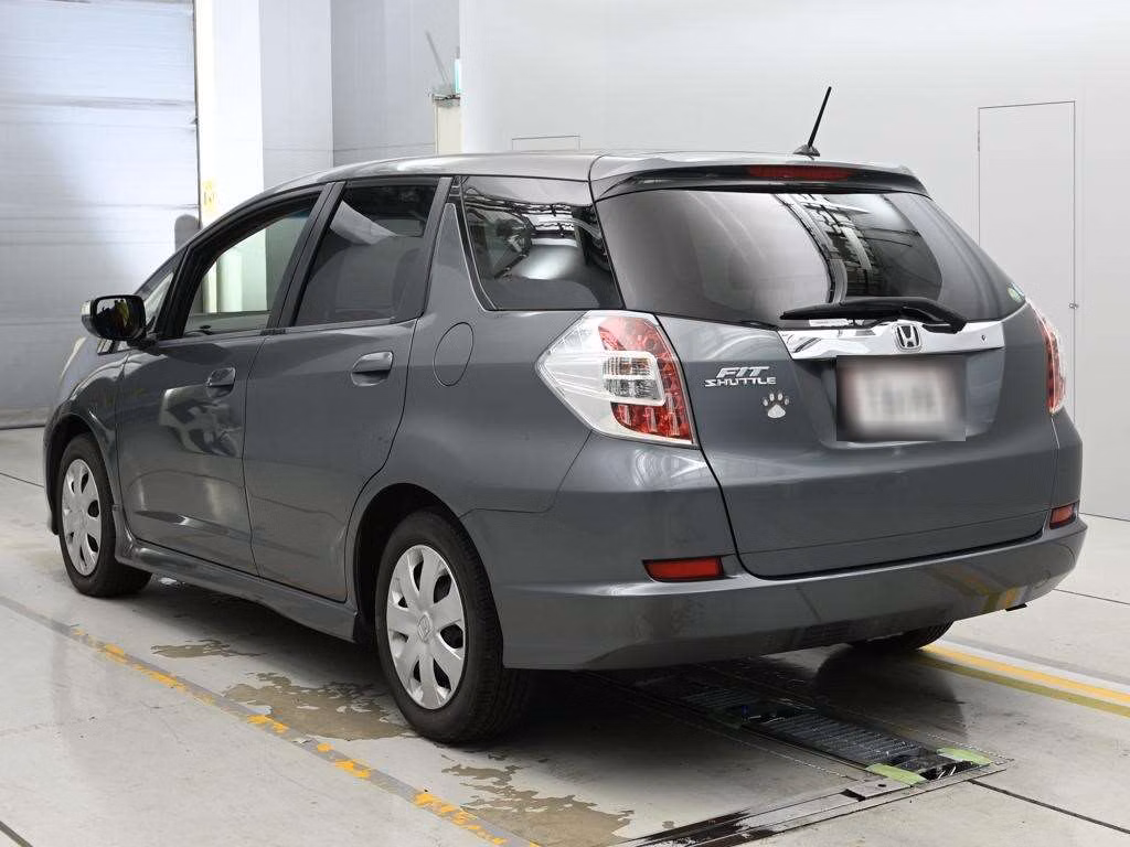 HONDA FIT SHUTTLE
