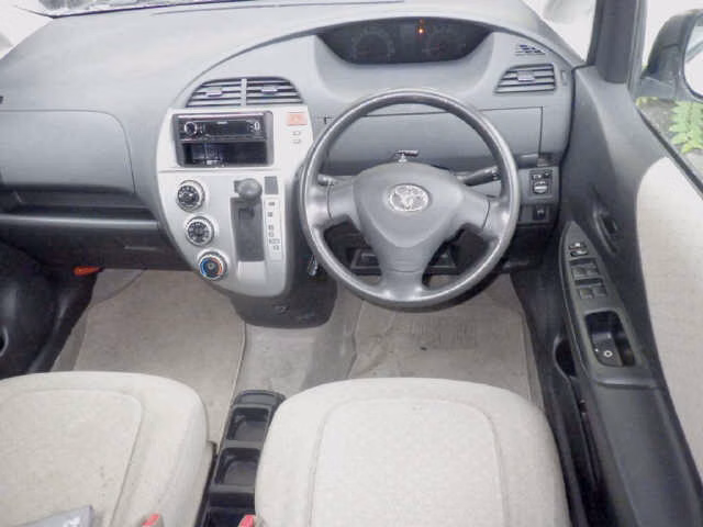 TOYOTA RACTIS