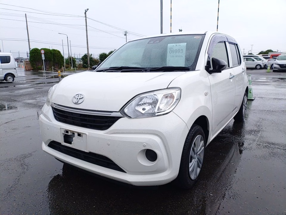 TOYOTA PASSO