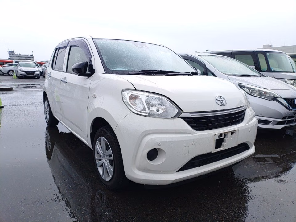 TOYOTA PASSO