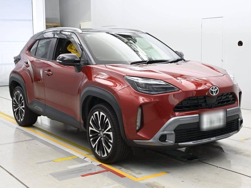 TOYOTA YARIS CROSS