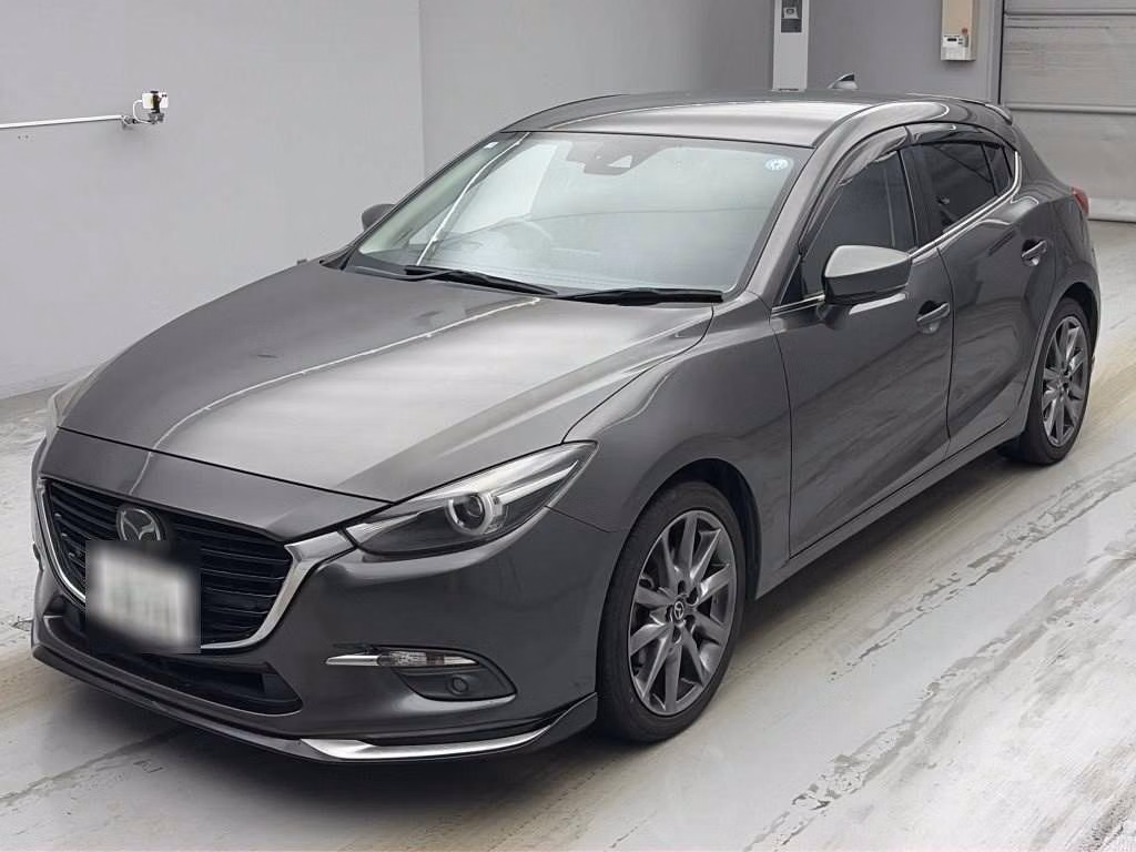 MAZDA AXELA